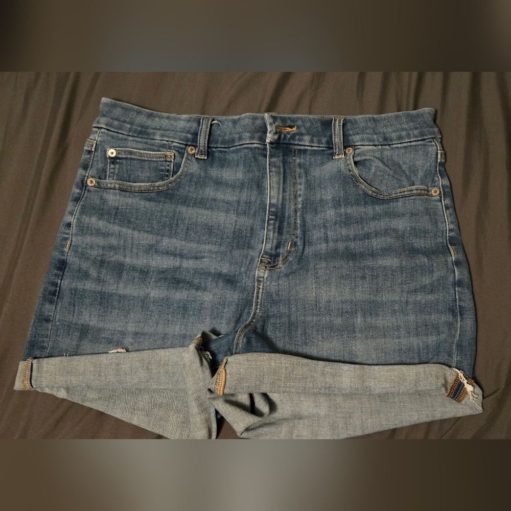 American Eagle Hi-Rise Denim Shorts